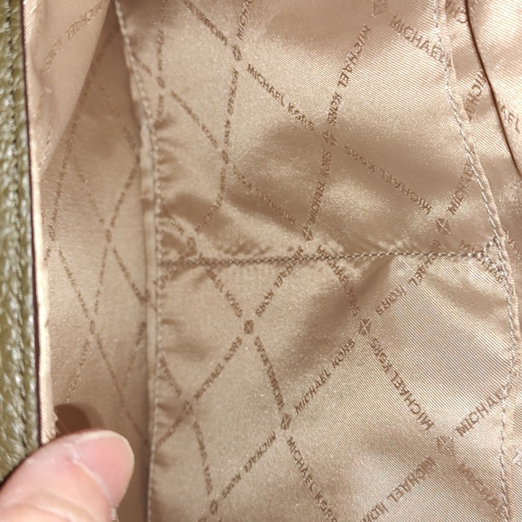 Michael Kors Shoulder Green Pebbled Leather Tote - Picture 6 of 11